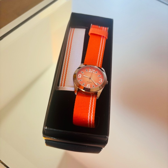 Vibrant Orange Quartz Watch with Striped Band - Picture 2 of 2